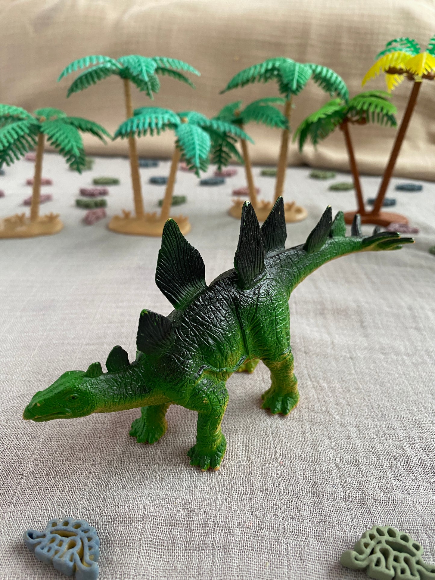 Stegosaurus - Toy to Relove