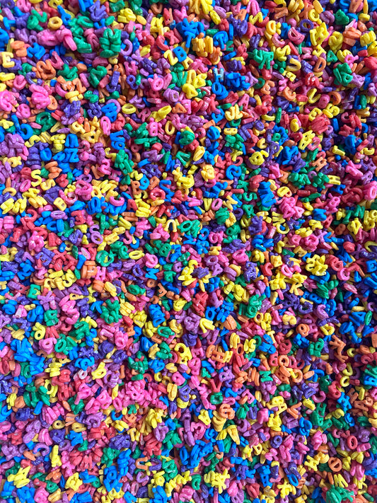 ‘Letters on the Loose' Pour & Explore Mix