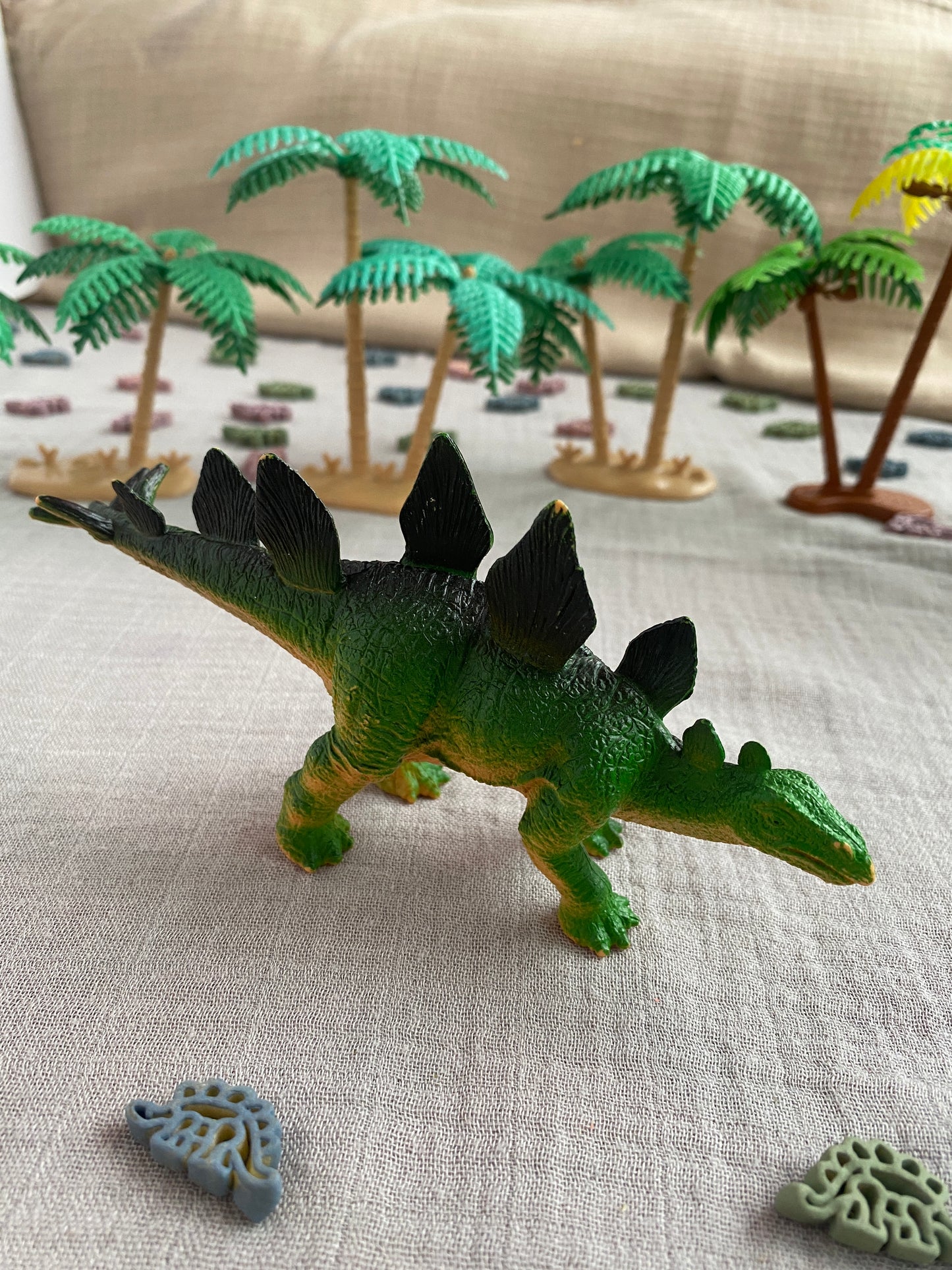 Stegosaurus - Toy to Relove
