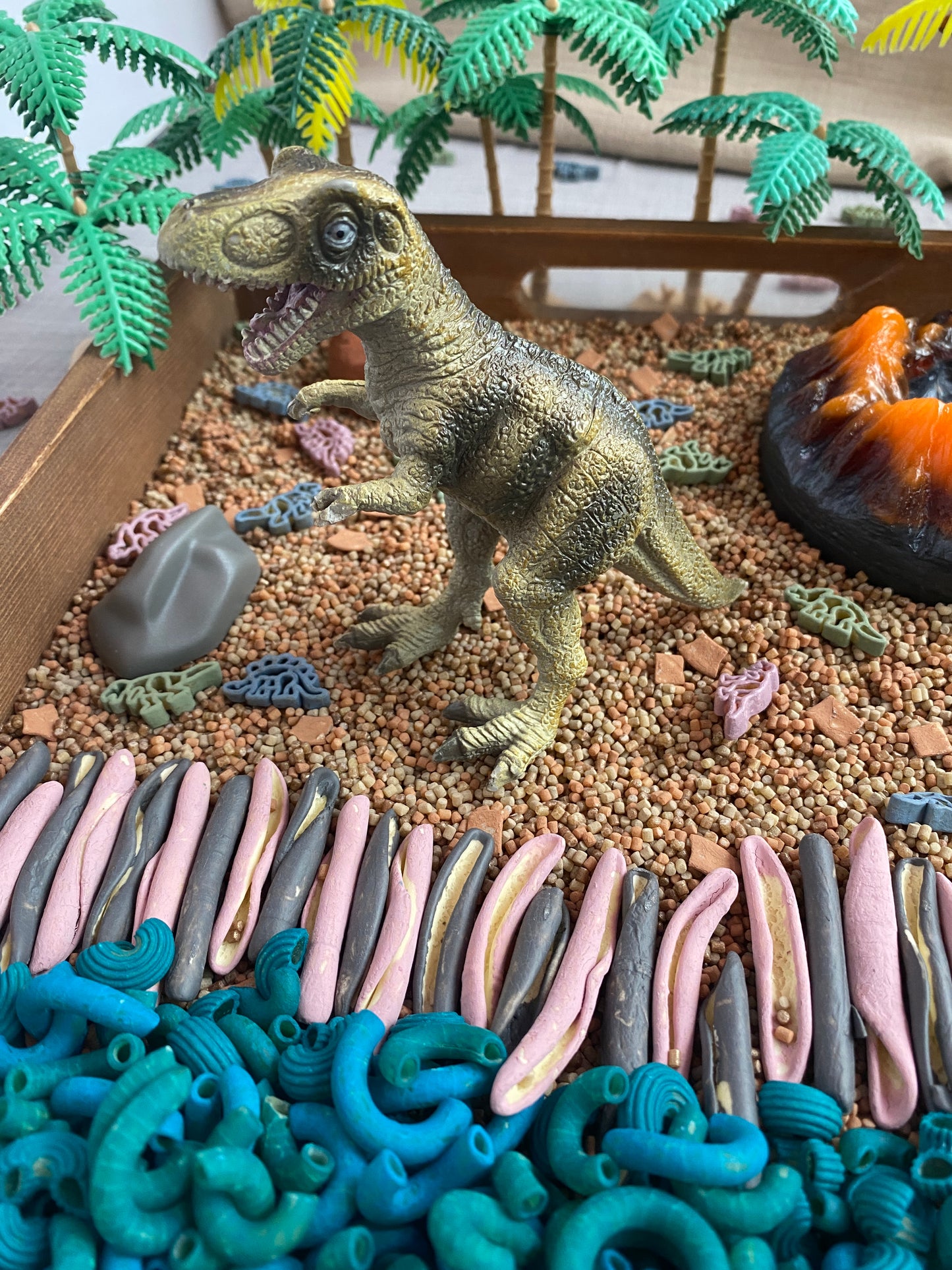 Tyrannosaurus - Toy to Relove