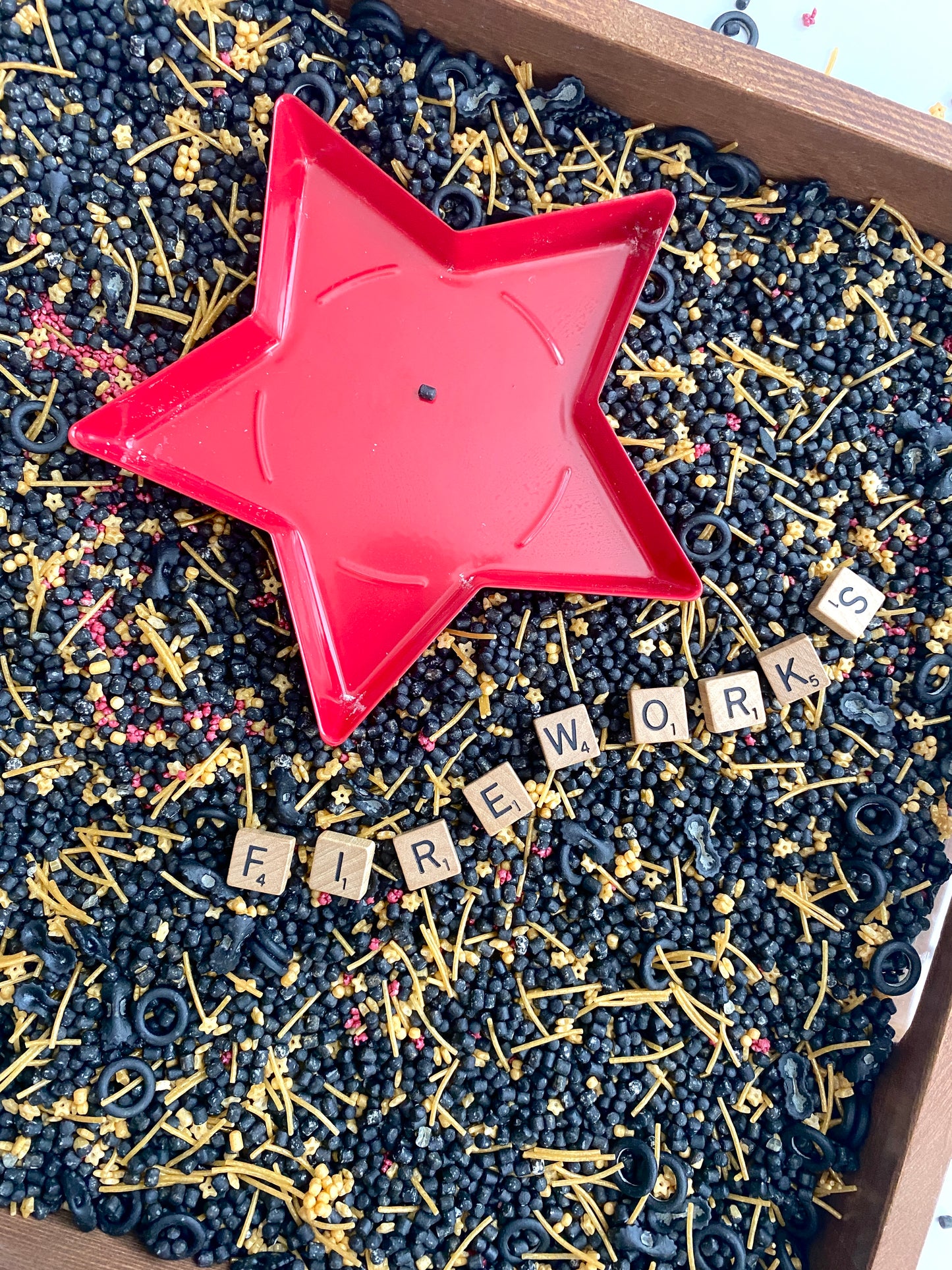 ‘Lunar Sparkle' Pour & Explore Mix