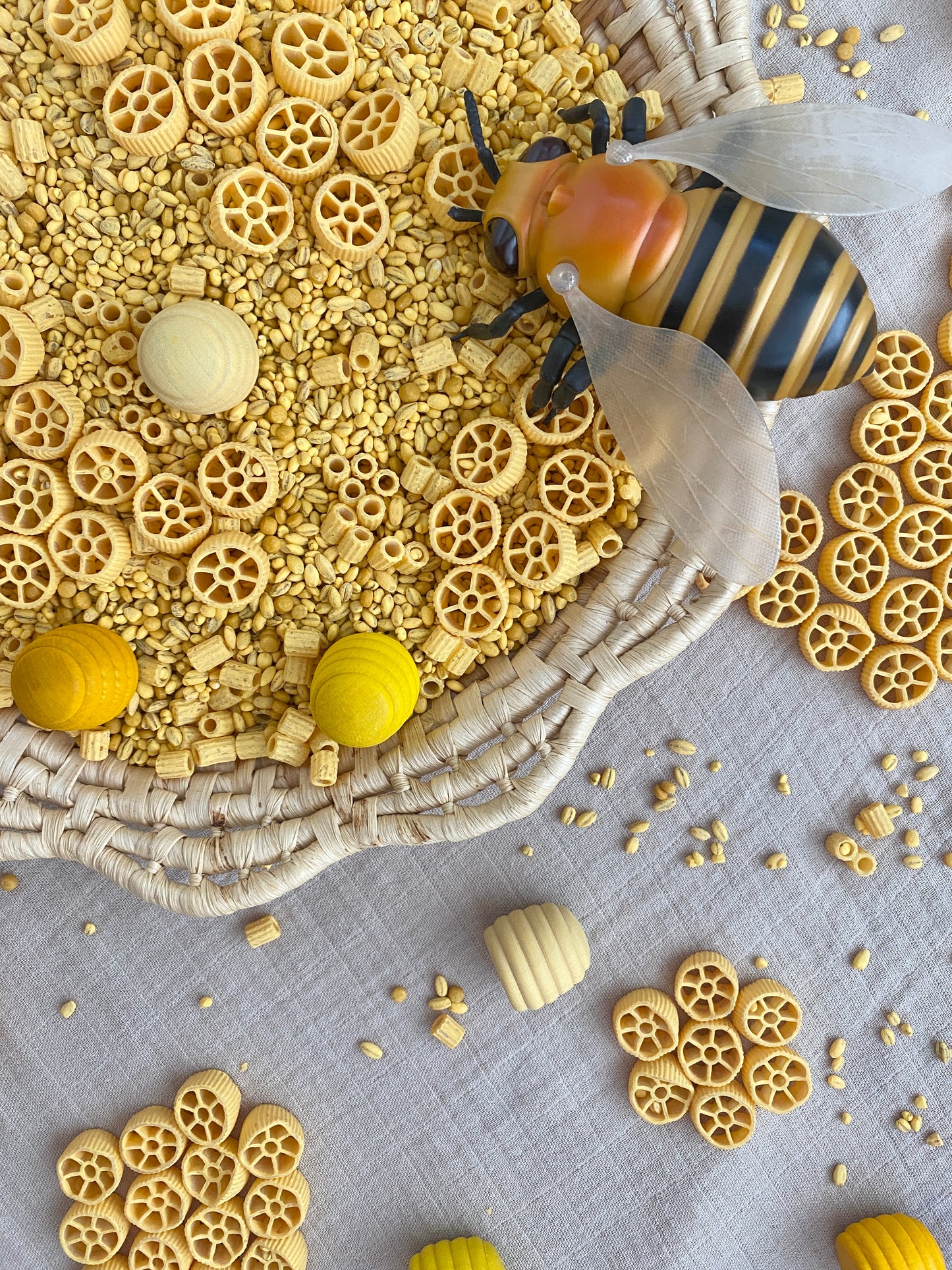 ‘Sweet as Honey' Pour & Explore Mix