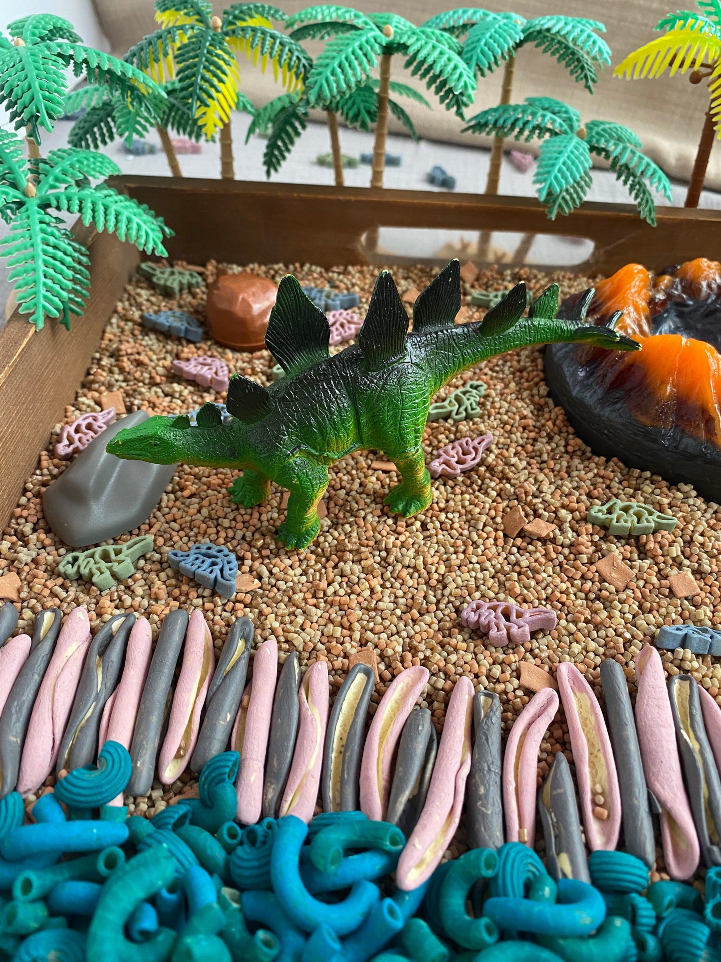 Stegosaurus - Toy to Relove