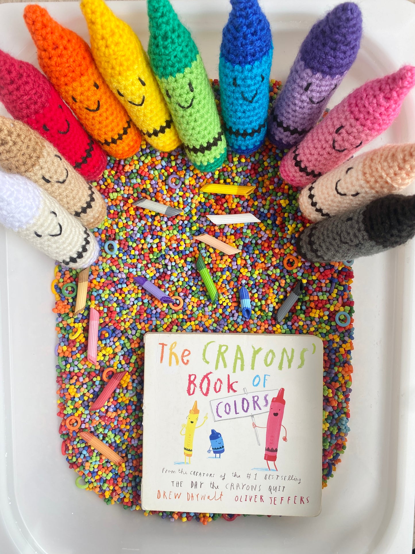 ‘Rainbow Tales' Pour & Explore Mix