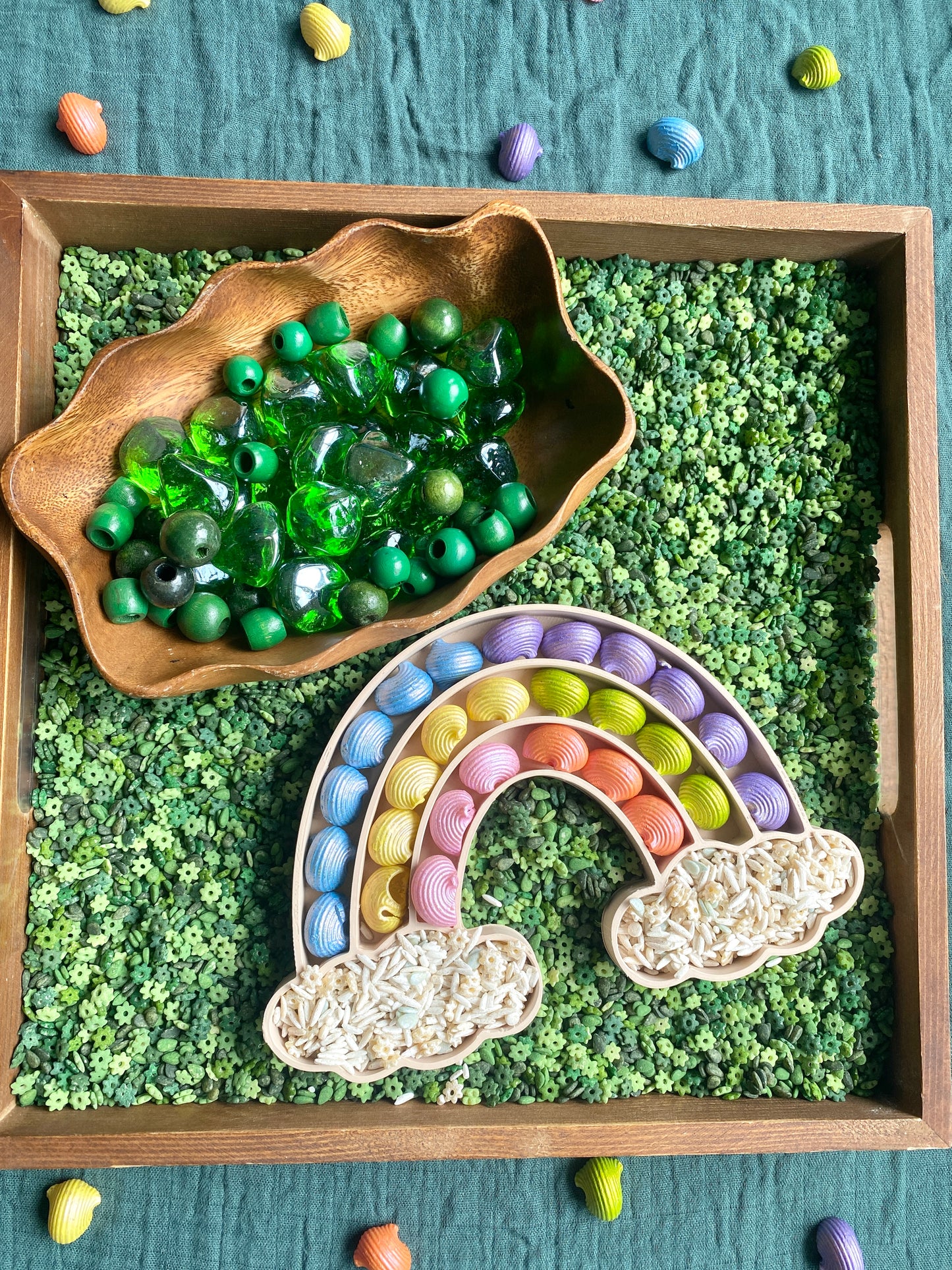 ‘Fresh Foliage' Pour & Explore Mix