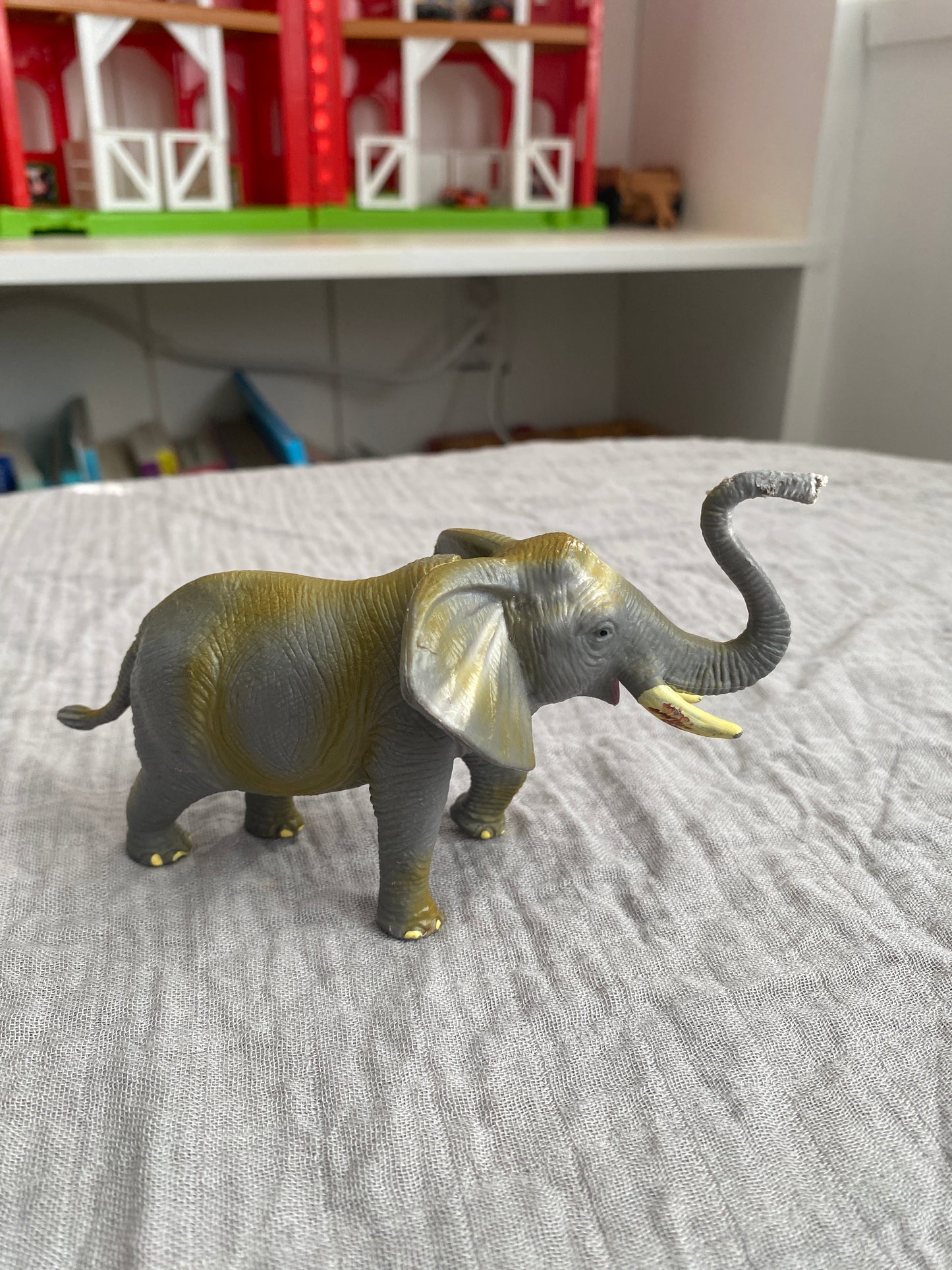 Elephant - Toy to Relove