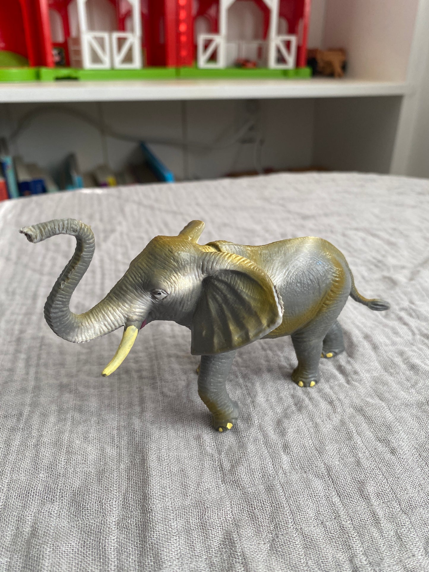 Elephant - Toy to Relove