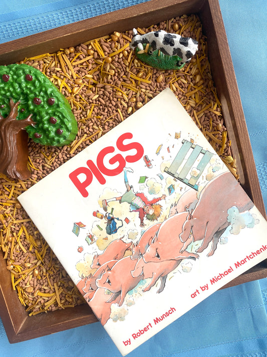 Pigs  - Book to Relove