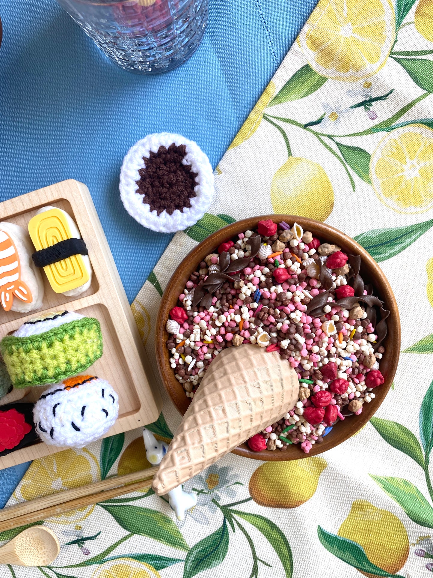 Final restock ‘Banana Splat' Pour & Explore Mix