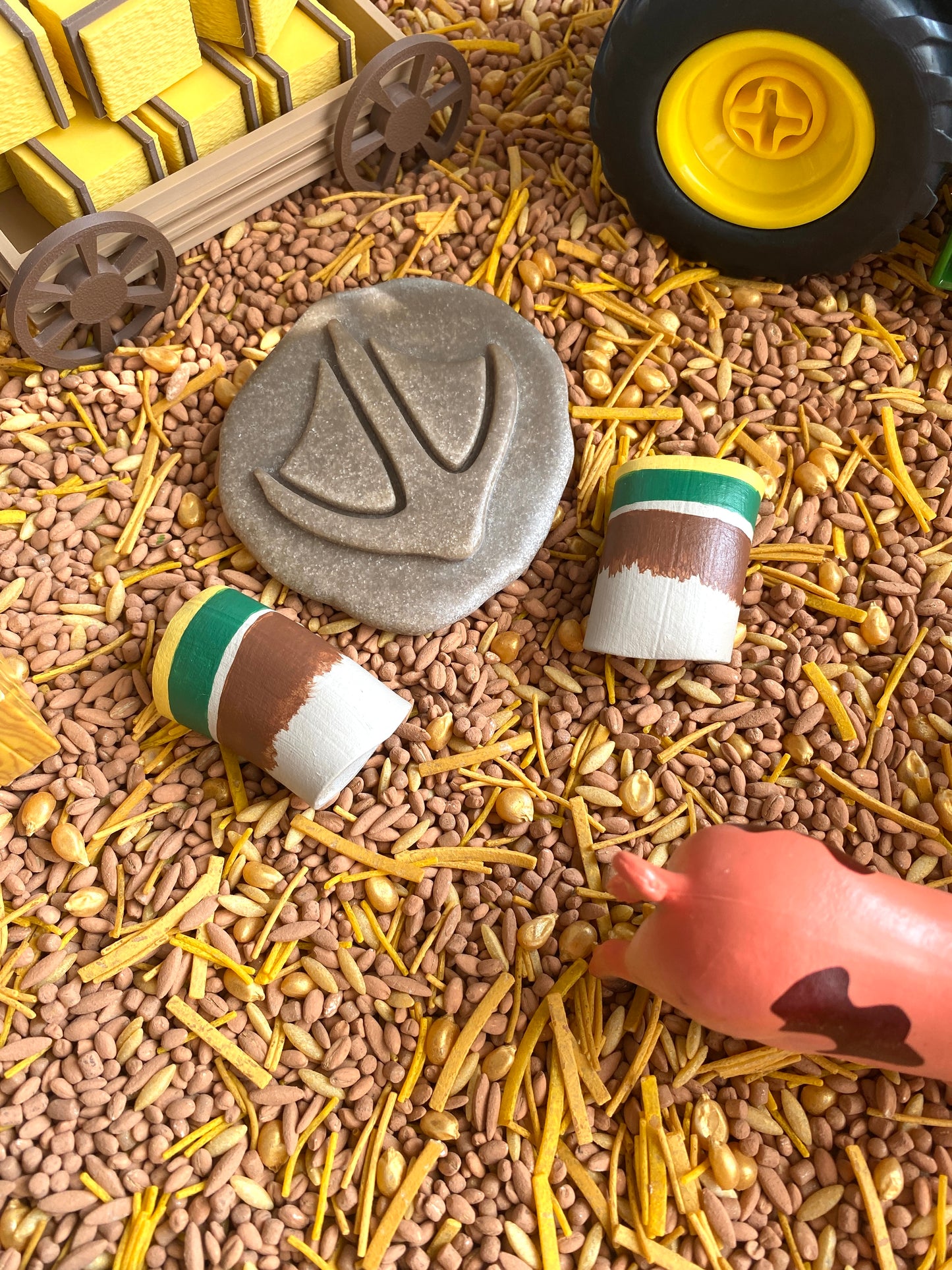 *PREORDER* 'Barnyard Bash' Play Set