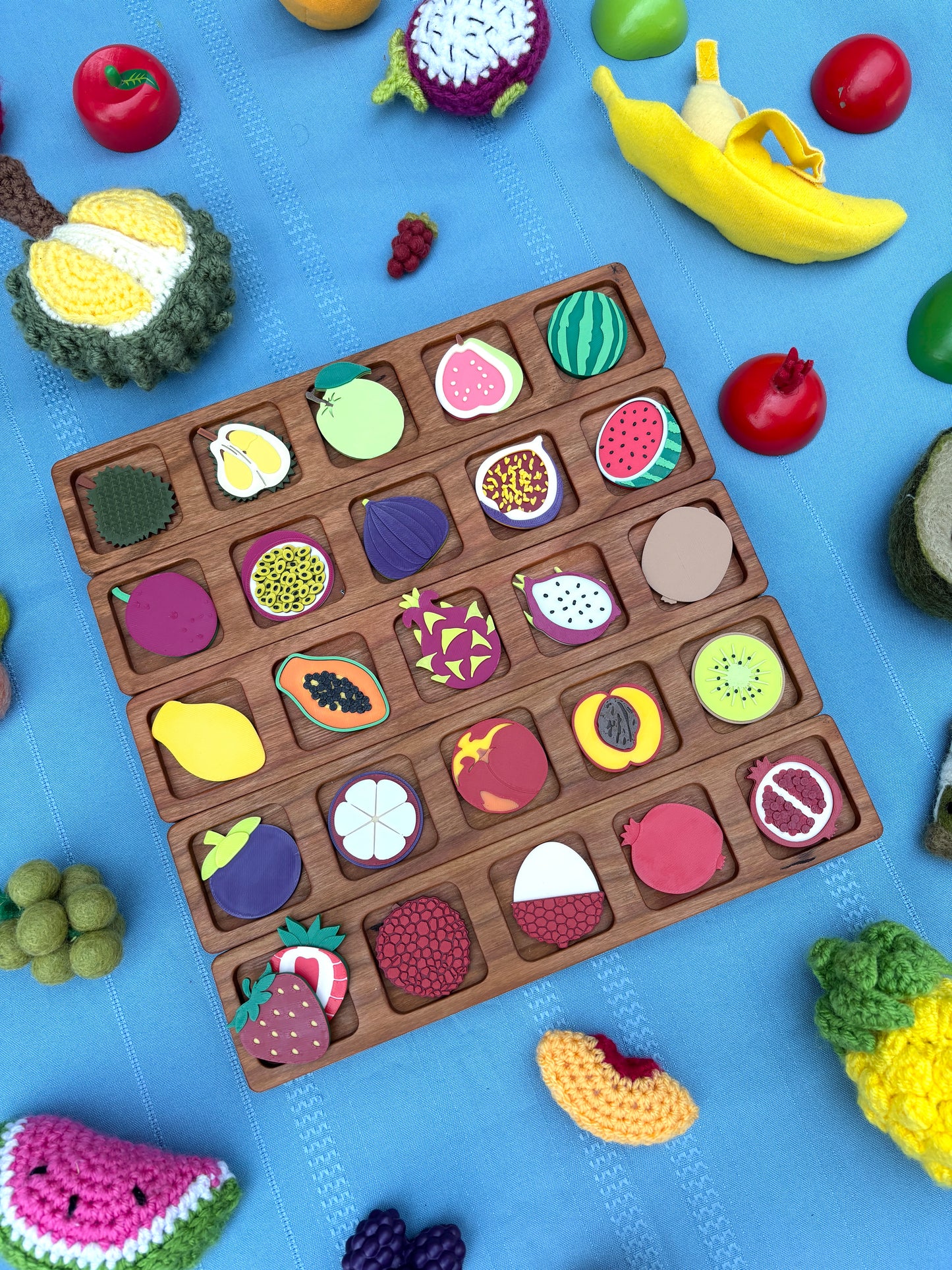 ‘Inside & Out’ Fruit Set