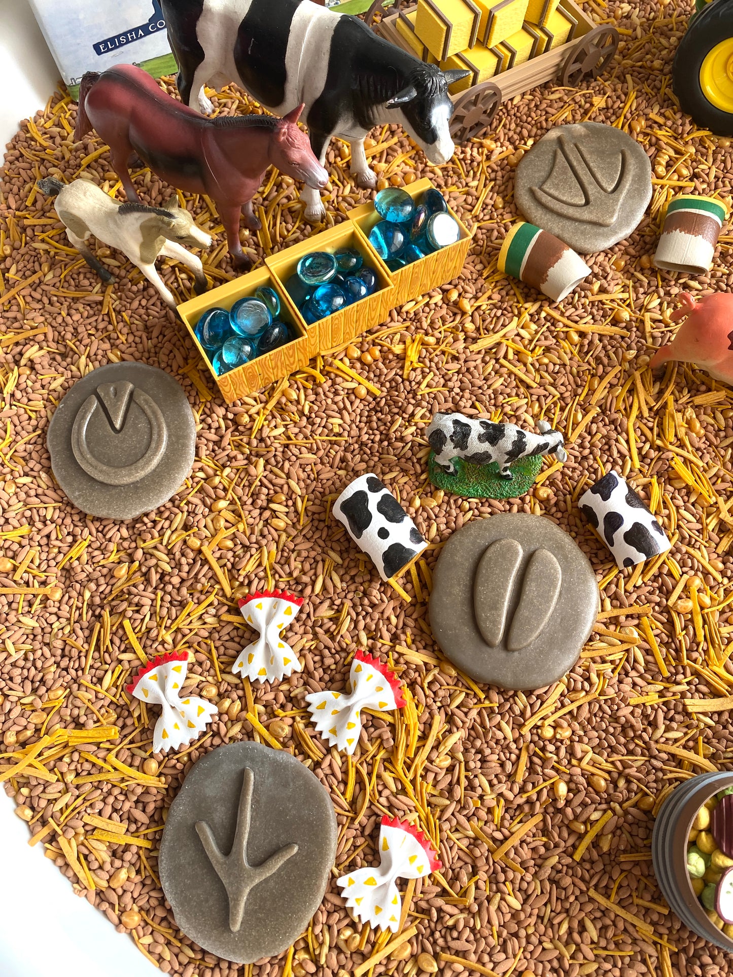 *PREORDER* 'Barnyard Bash' Play Set