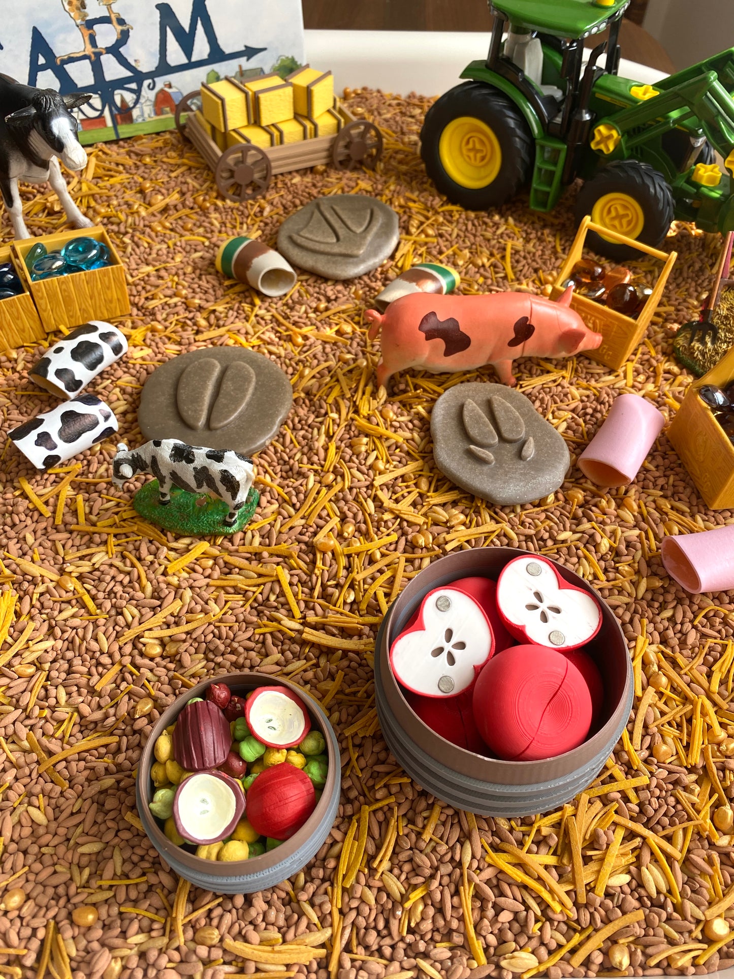 *PREORDER* 'Barnyard Bash' Play Set