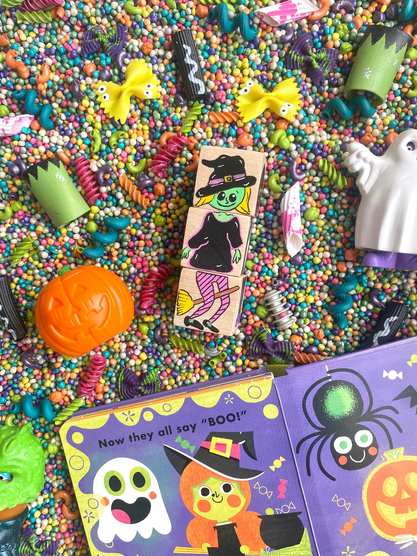 *PREORDER* 'Boo Crew' Pour & Explore Mix restock