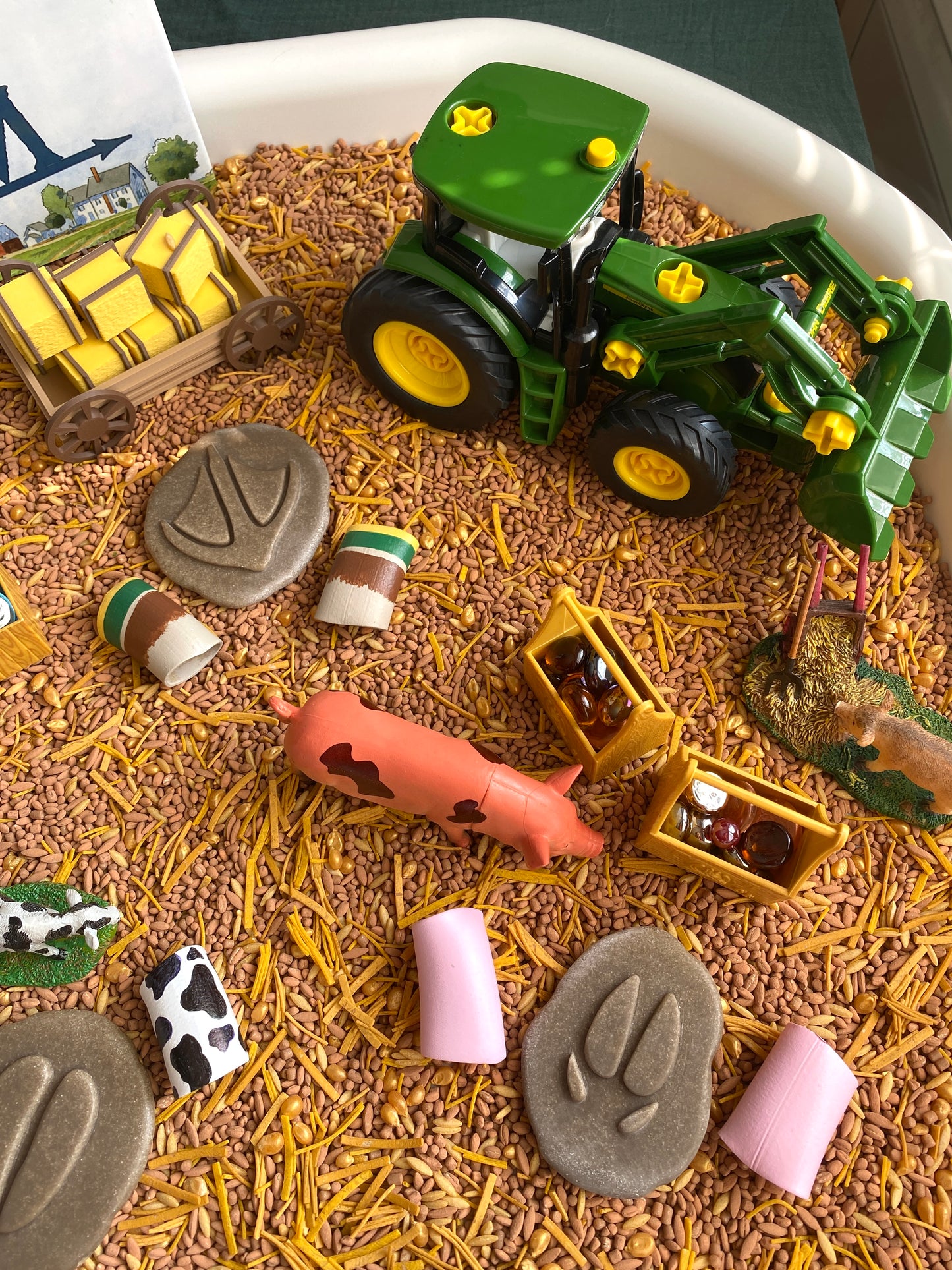 *PREORDER* 'Barnyard Bash' Play Set