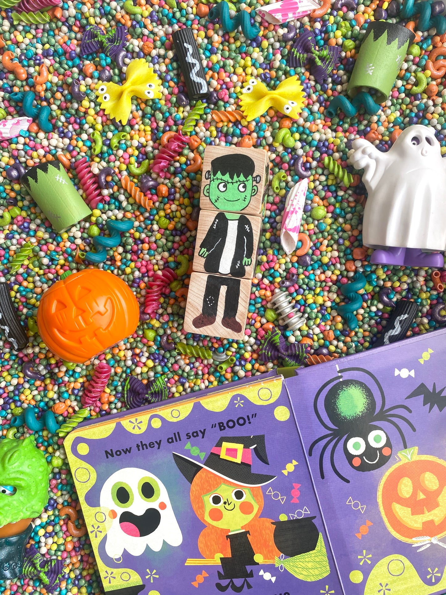 *PREORDER* 'Boo Crew' Pour & Explore Mix restock
