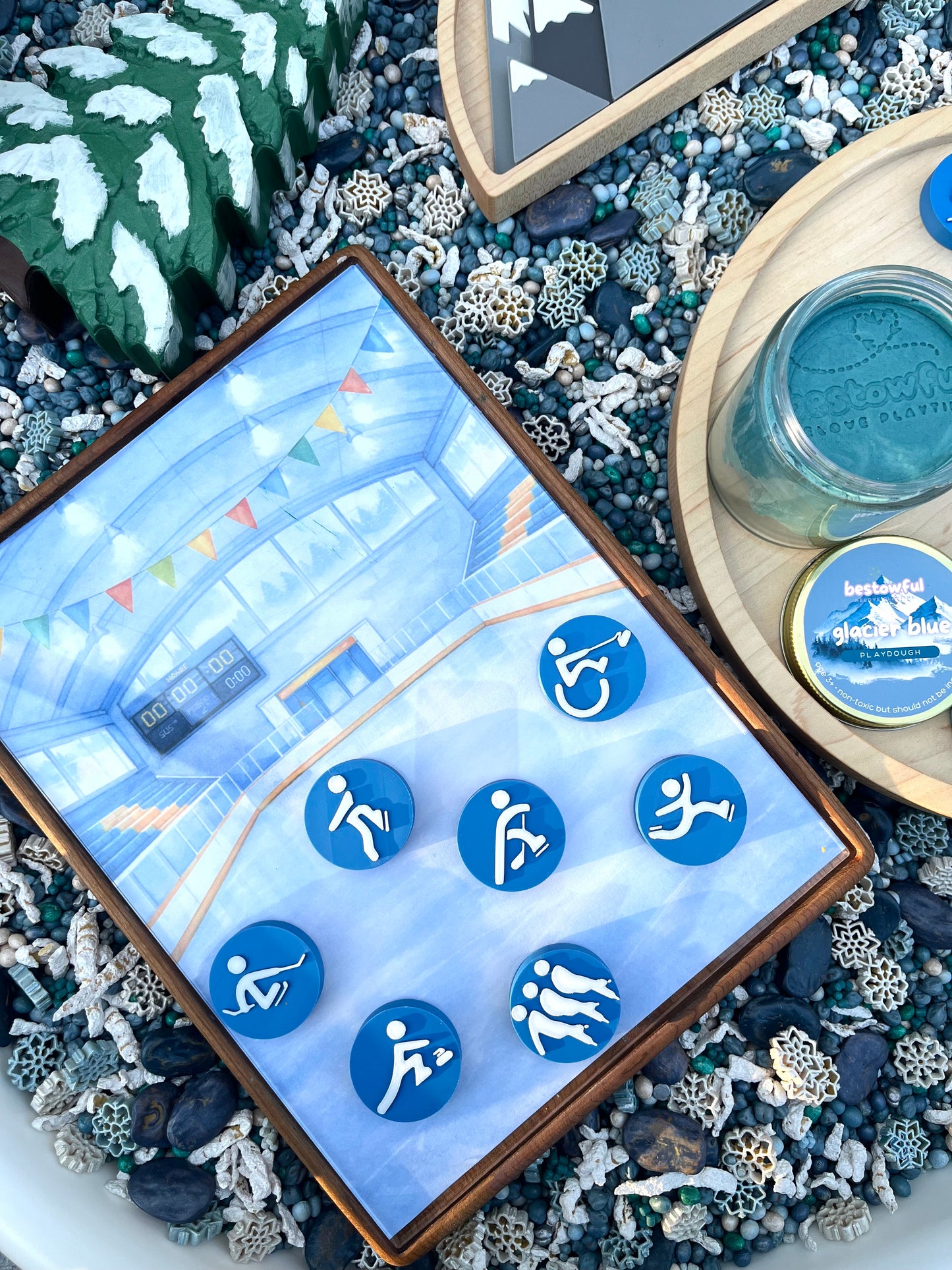 ‘Winter Peaks' Play Kit